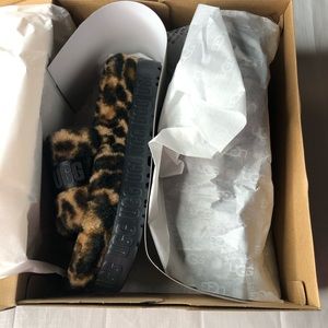 Ugg platform slippers. Women’s size 8. Leopard print.